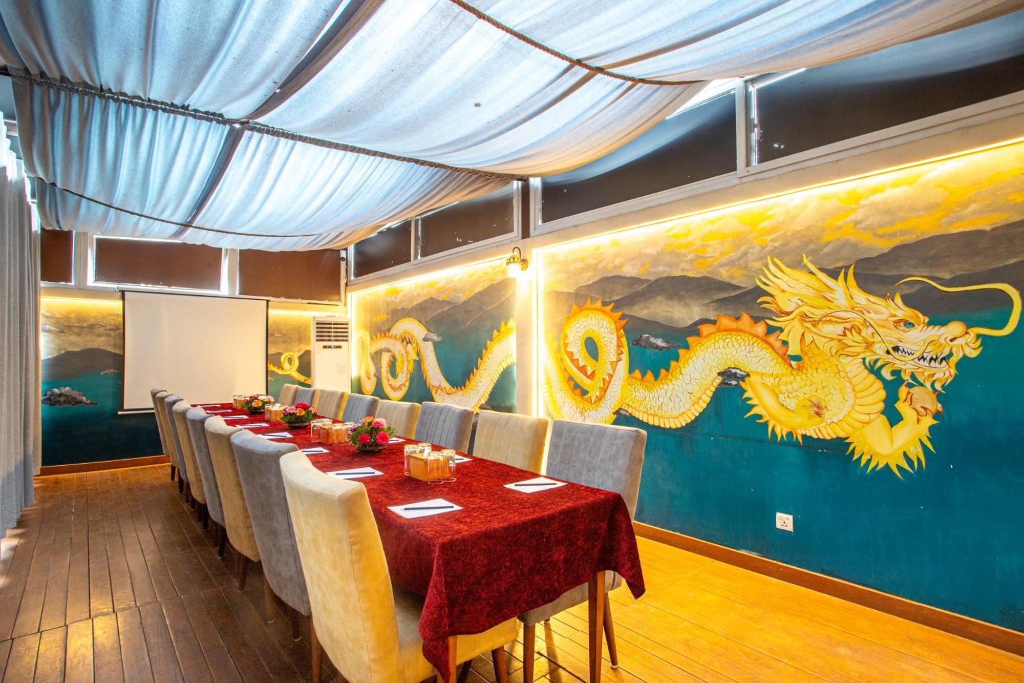 Hotel Kutumba Lalitpur Esterno foto