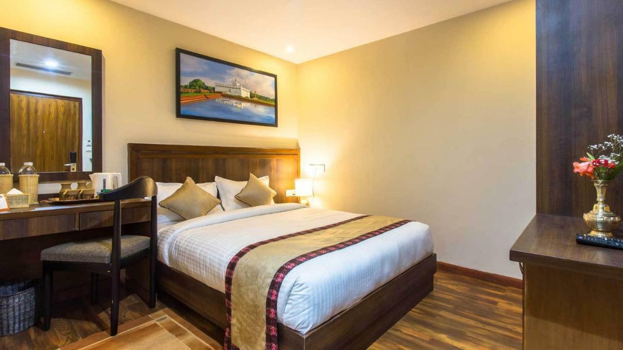 Hotel Kutumba Lalitpur Esterno foto